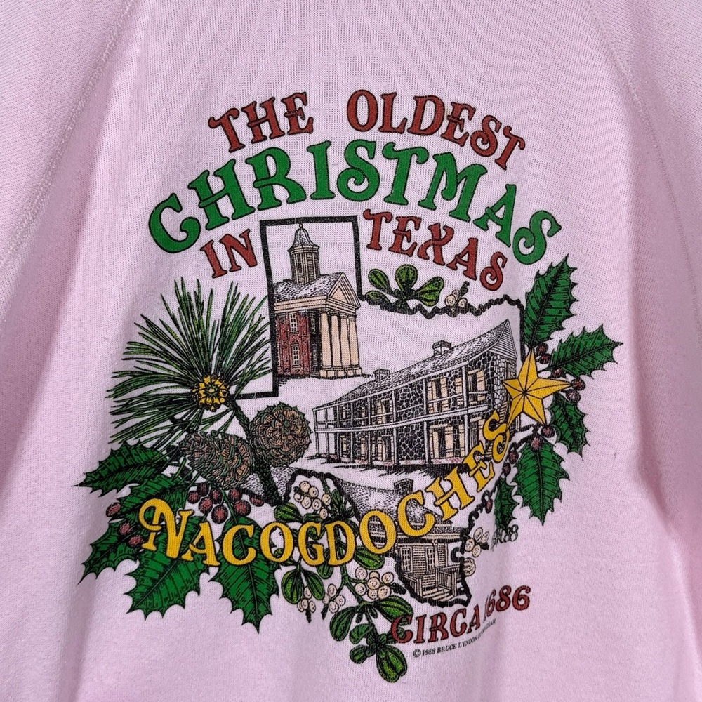 Hanes Women's Pink The Oldest Christmas in Texas Nacodoches 1886 Sweater Sz L - Picture 4 of 8